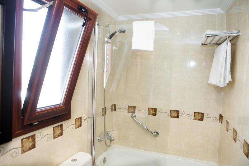 Hotel Alameda Málaga Dış mekan fotoğraf
